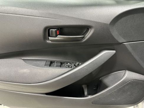 Used 2024 Toyota Corolla LE FWD image 16
