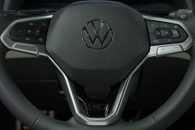 New 2025 Volkswagen Atlas Cross Sport SEL Premium R-Line AWD/4WD image 19