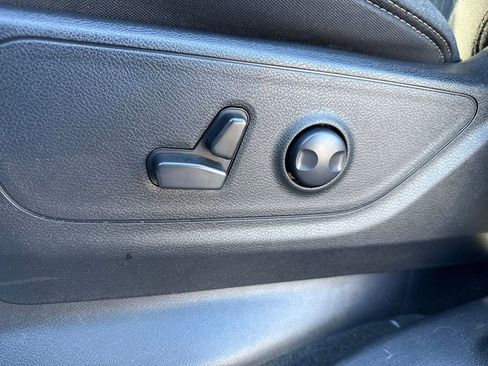 Used 2023 RAM 1500 Lone Star image 14