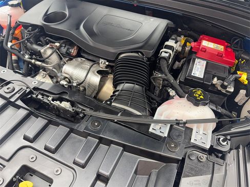 Used 2024 Alfa Romeo Tonale Veloce image 57