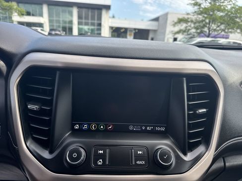Used 2023 GMC Acadia Denali w/ Denali Ultimate Package AWD/4WD image 14