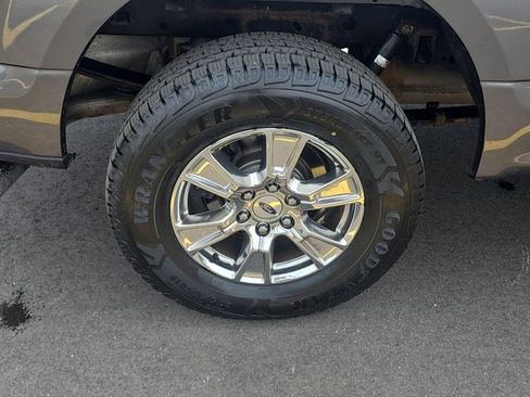 Certified 2017 Ford F150 XLT w/ Equipment Group 302A Luxury AWD/4WD image 5