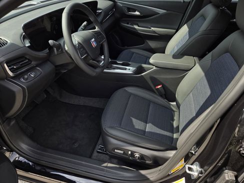 New 2026 Buick Envista Sport Touring w/ Convenience I Package FWD image 6