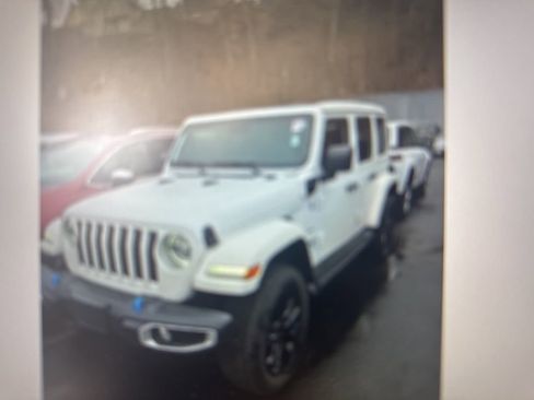 Used 2022 Jeep Wrangler Unlimited Sahara w/ Cold Weather Group image 1