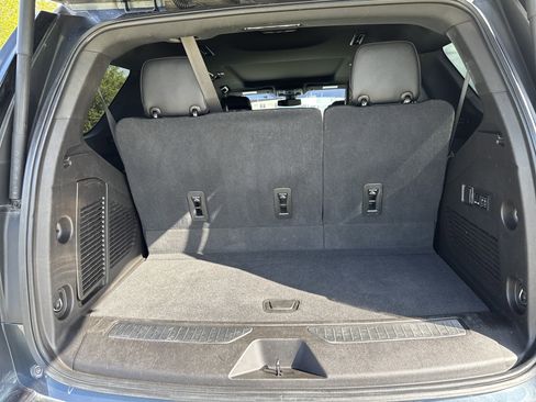 Used 2021 Chevrolet Tahoe RST w/ Luxury Package image 25