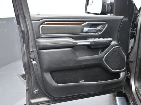 Used 2021 RAM 1500 Laramie AWD/4WD image 11