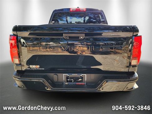 New 2025 Chevrolet Colorado LT image 4