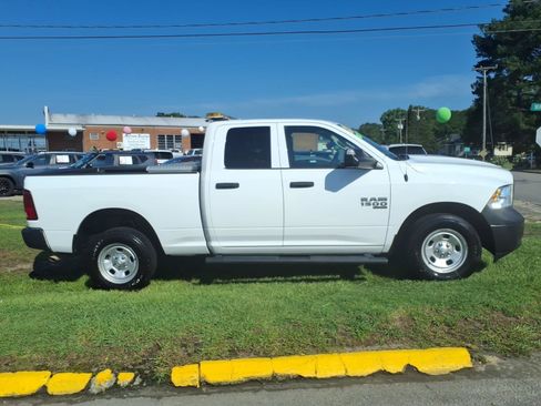 Used 2022 RAM 1500 Tradesman w/ Trailer Tow Group AWD/4WD image 4