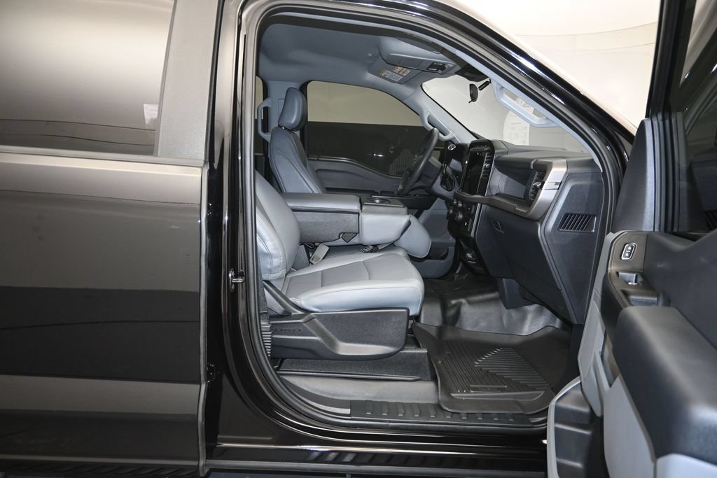 Used 2024 Ford F150 XL RWD image 27
