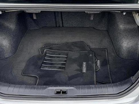 Used 2022 Nissan Altima 2.5 SV image 8