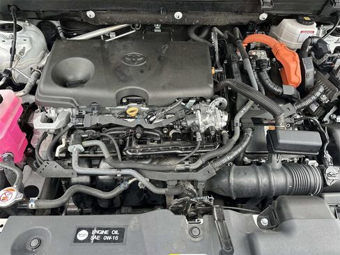Used 2023 Toyota RAV4 XLE image 11
