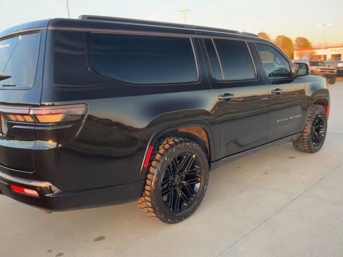 New 2026 Jeep Grand Wagoneer L Limited image 8