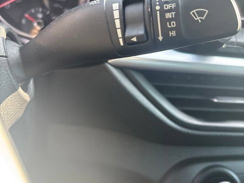 Used 2024 Kia Forte LXS w/ LXS Technology Package FWD image 25