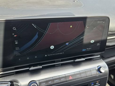 Certified 2024 Hyundai Kona Limited AWD/4WD image 18