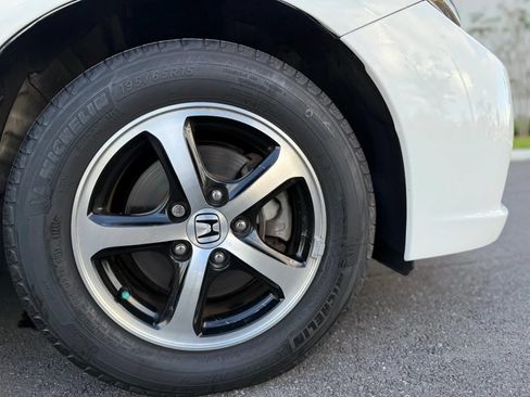 Used 2015 Honda Civic SE image 17