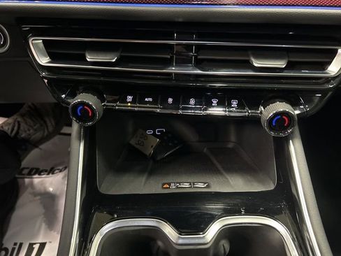 Used 2024 Chevrolet Traverse RS w/ LPO, Floor Liner Package image 26