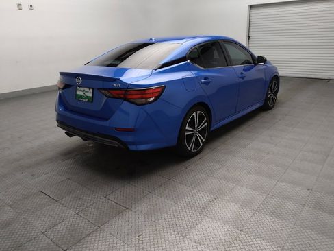 Used 2023 Nissan Sentra SR w/ SR Premium Package FWD image 9
