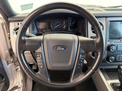 Used 2016 Ford Expedition EL XLT w/ Equipment Group 202A AWD/4WD image 11