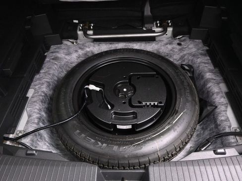 Used 2023 Nissan Rogue SV image 26