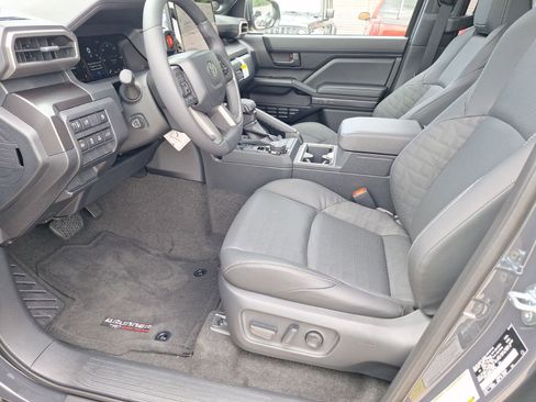 Used 2026 Toyota 4Runner TRD Off-Road Premium AWD/4WD image 14