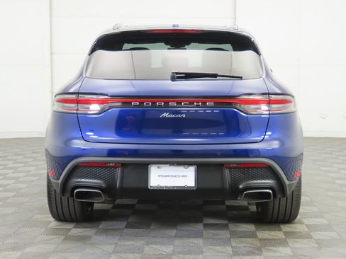 Used 2025 Porsche Macan AWD/4WD image 6