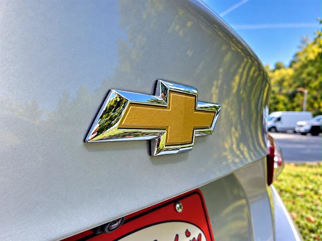 Used 2022 Chevrolet Malibu LT FWD image 8