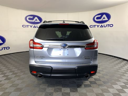 Used 2022 Subaru Ascent Touring AWD/4WD image 4