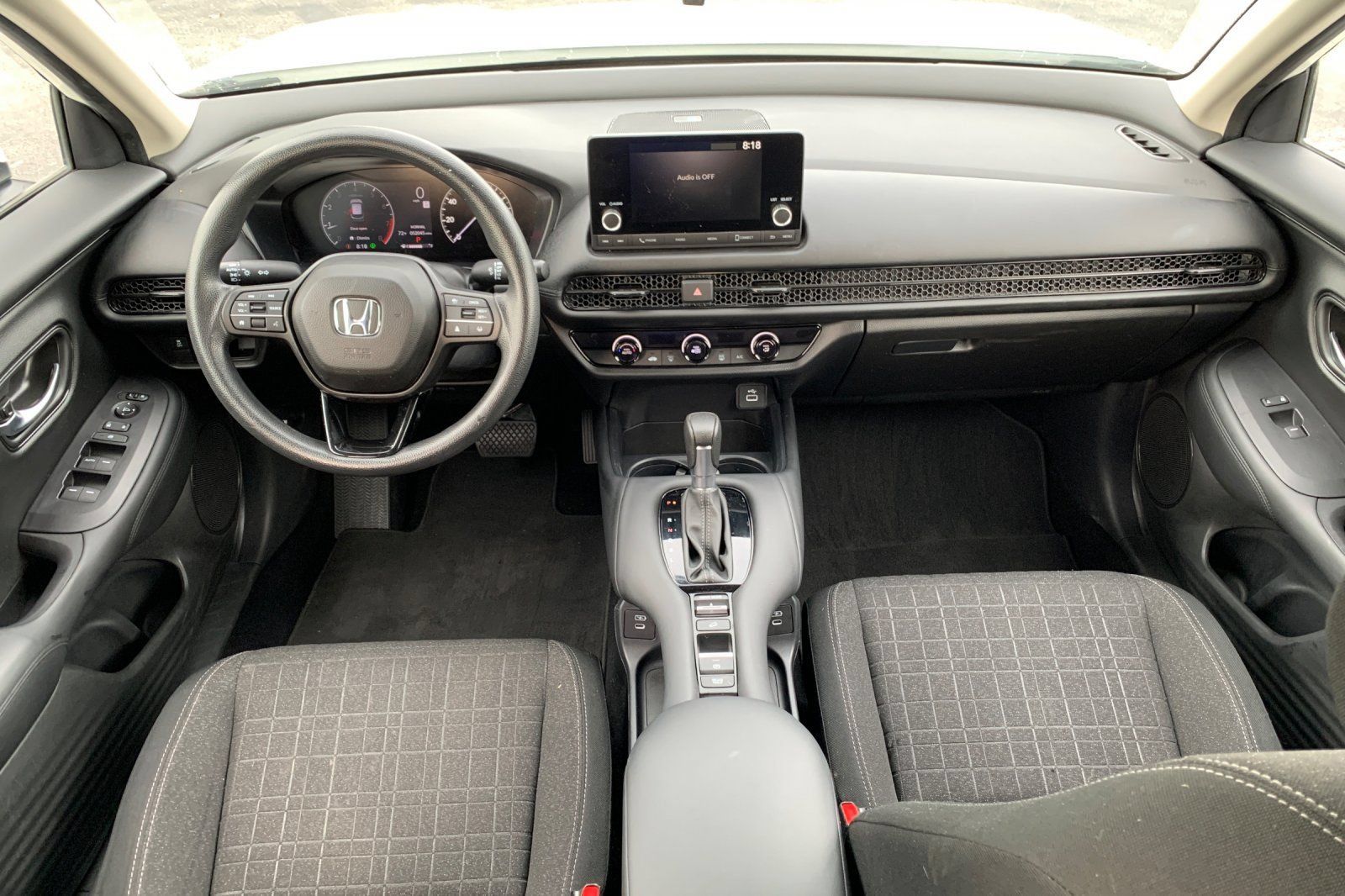 Certified 2024 Honda HR-V LX image 17