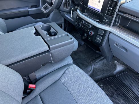 Used 2024 Ford F350 XLT image 14