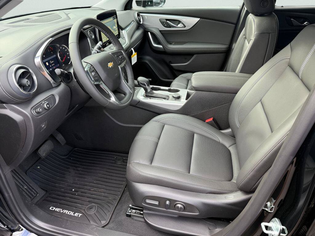 New 2026 Chevrolet Blazer LT w/ Sound & Technology Package AWD/4WD image 26
