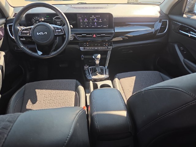 Used 2024 Kia Seltos S FWD image 25
