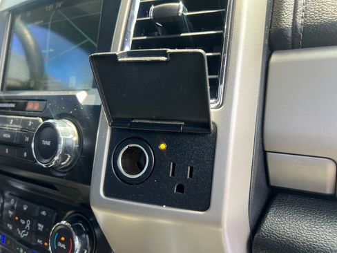 Used 2018 Ford F250 Lariat w/ Lariat Ultimate Package AWD/4WD image 64