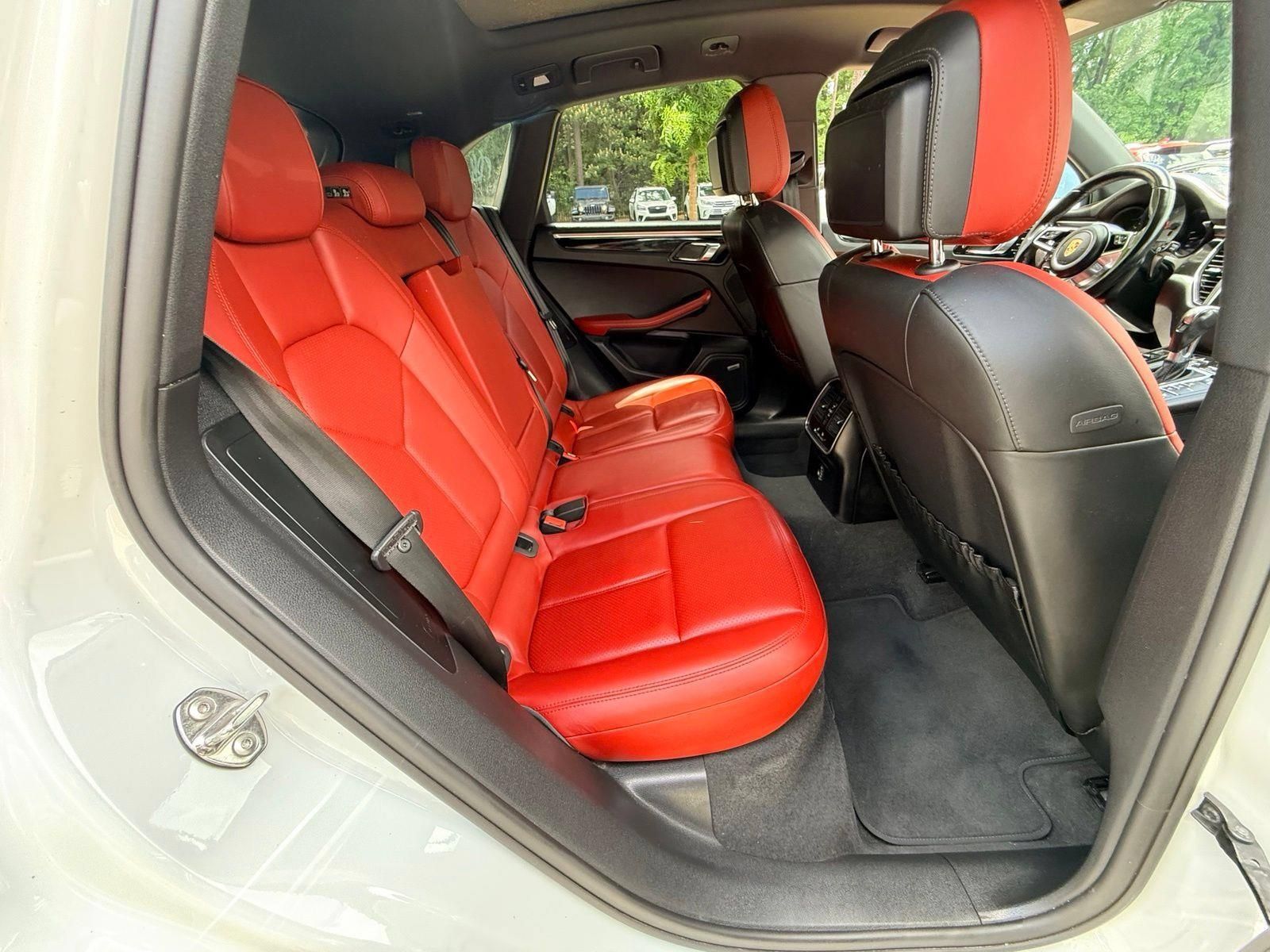 Used 2017 Porsche Macan S AWD/4WD image 29