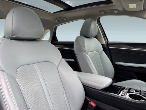 Used 2022 Kia K5 EX image 31