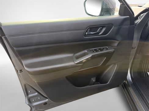 Used 2025 Nissan Pathfinder SV w/ Cargo Package image 14