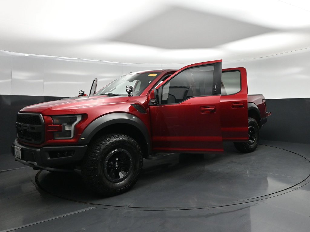 Used 2017 Ford F150 Raptor w/ Equipment Group 802A Luxury AWD/4WD image 27