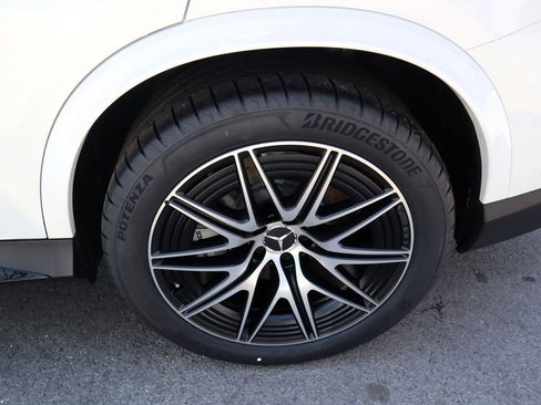 New 2026 Mercedes-Benz GLC 43 AMG 4MATIC image 5