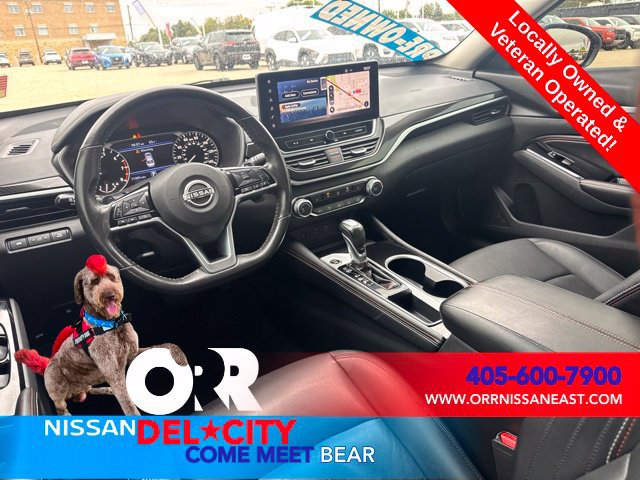 Used 2023 Nissan Altima 2.5 SR w/ SR Premium Package FWD image 14