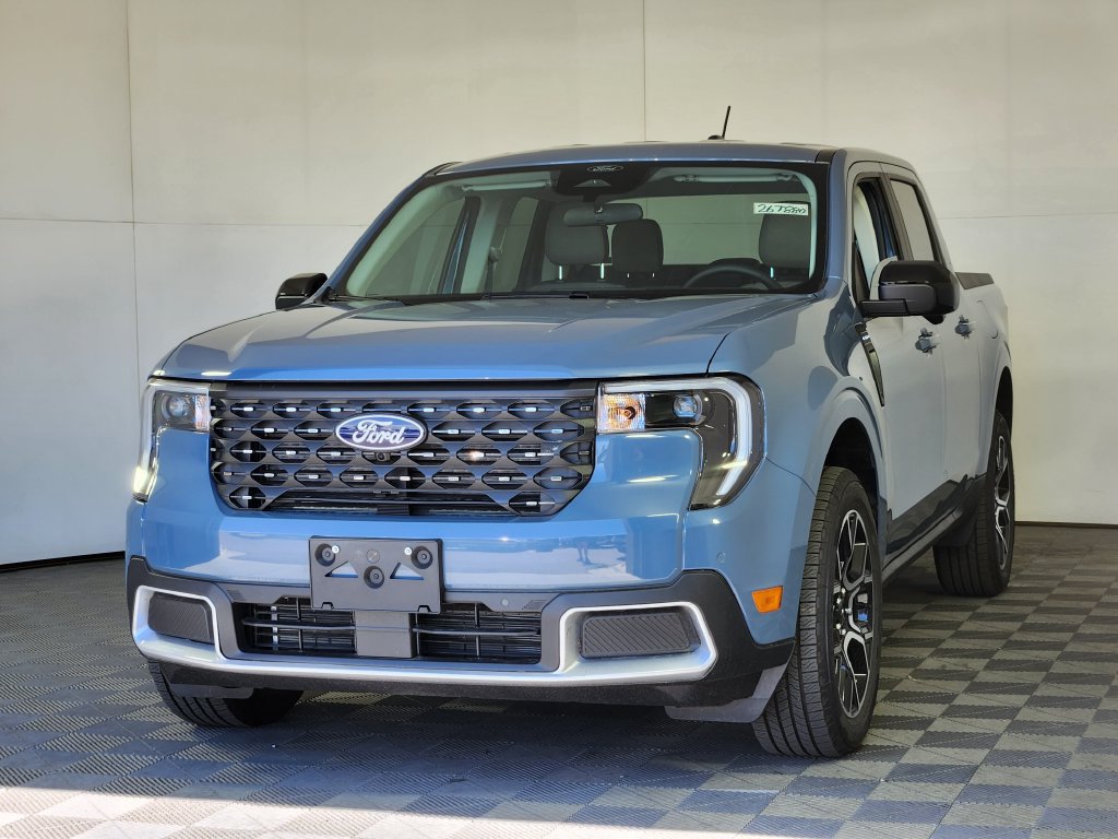 New 2026 Ford Maverick Lariat AWD/4WD image 3