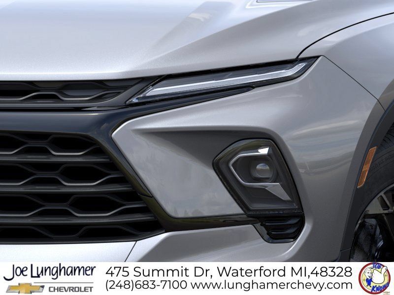 New 2026 Chevrolet Blazer LT w/ Midnight/Sport Edition AWD/4WD image 12