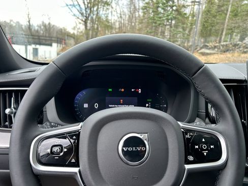 New 2026 Volvo XC60 T8 Ultra w/ Protection Package Premier AWD/4WD image 12