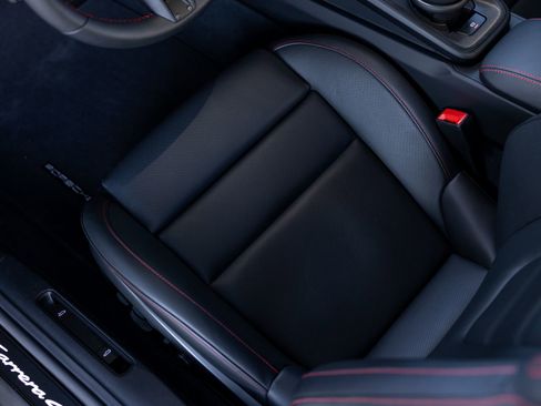 Certified 2026 Porsche 911 Carrera 4 GTS AWD/4WD image 28