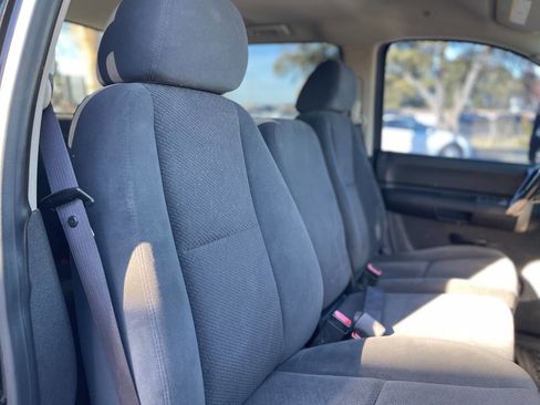 Used 2007 Chevrolet Silverado 2500 LT w/ 1LT Convenience Package image 19