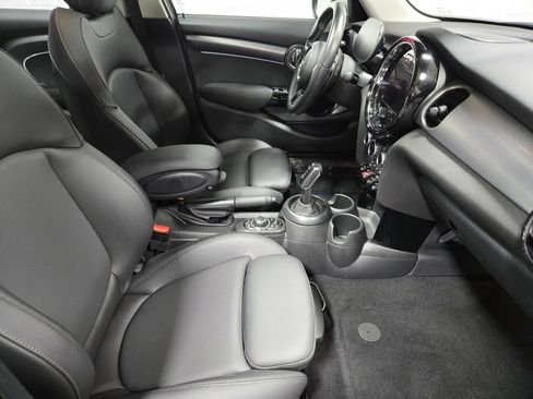 Used 2023 MINI Cooper S image 48