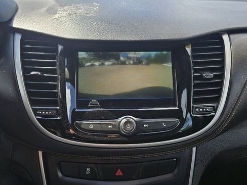 Used 2019 Chevrolet Trax LS FWD image 19