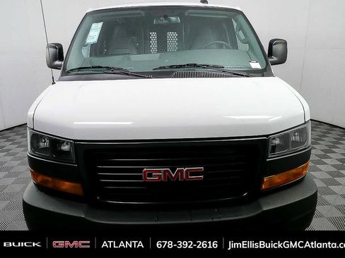 New 2025 GMC Savana 2500 w/ Driver Convenience Package image 28