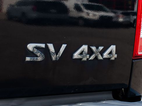 Used 2016 Nissan Frontier SV w/ SV Value Truck Package image 12