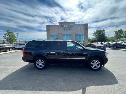 Used 2011 Chevrolet Suburban LTZ AWD/4WD image 1