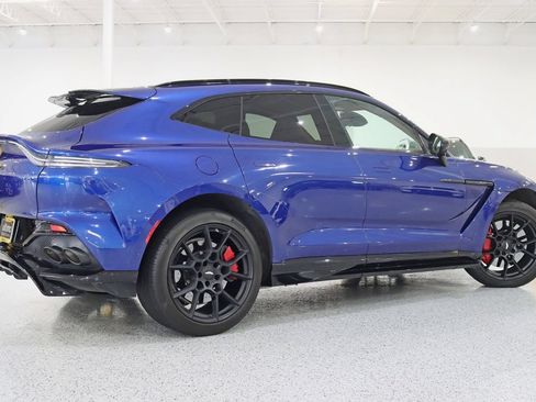 Used 2023 Aston Martin DBX 707 AWD/4WD image 10