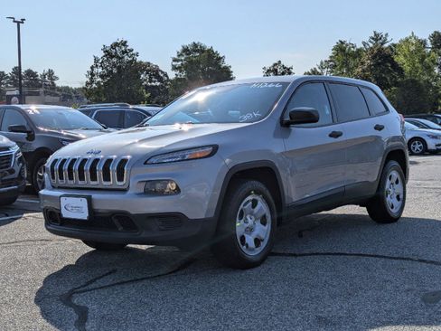 Used 2017 Jeep Cherokee Sport w/ Safety Group image 1
